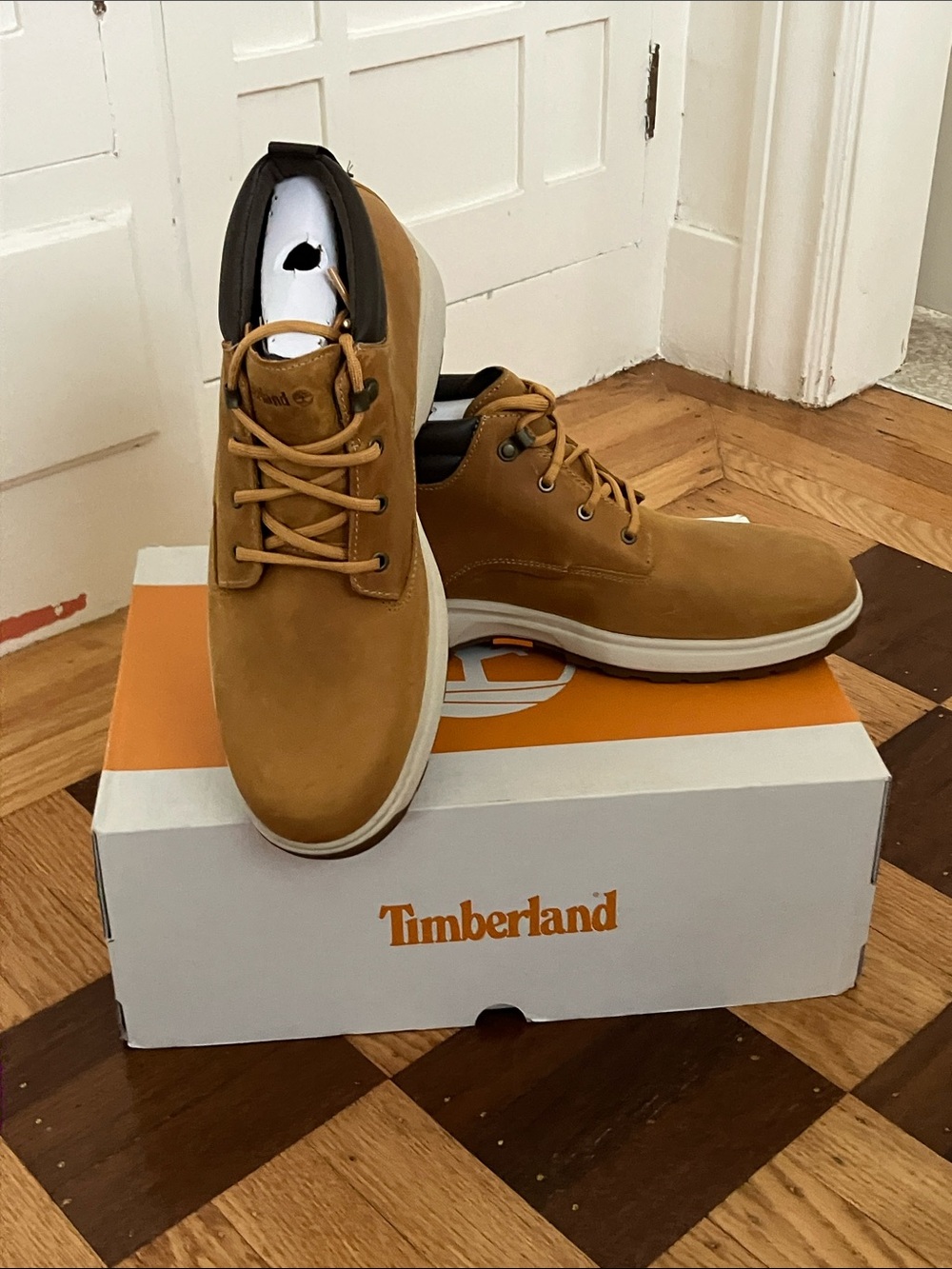 Timberland Men's Wheat Nubuck Chukka Boots